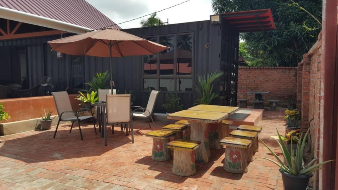 Homestay Umbai Kelana Merlimau Exterior photo
