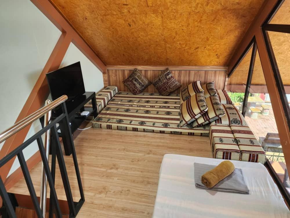 Homestay Umbai Kelana Merlimau Exterior photo